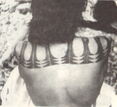 Shoulder tattoo of Nen a woman of chiefly rank on Tinak Arno Atoll 